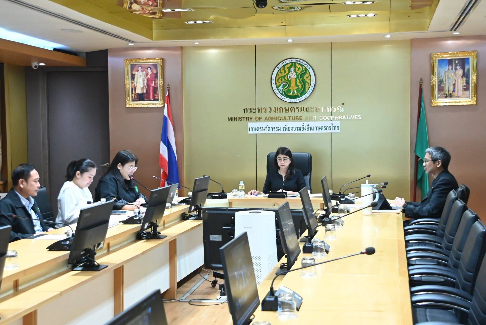 title - ผู้ตรวจราชการ ส.ป.ก. ร่วมประชุมคณะทำงานสรรหาปราชญ์เกษตรของแผ่นดินระดับเขต ประจำปี 2570 เขตตรวจราชการที่ 18 ผ่านระบบประชุมทางไกลออนไลน์ โดย Application Zoom Meeting